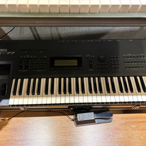 YAMAHA SY77 야마하 SY77