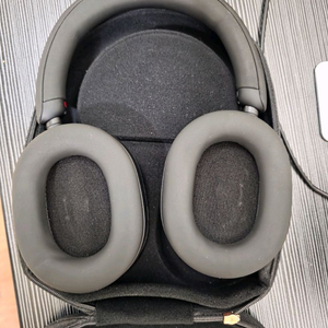 소니 WH-1000XM5 블랙