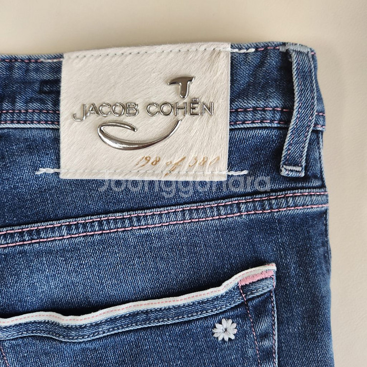 야콥코헨 622 LTD COMFORT 진 입니다.--0