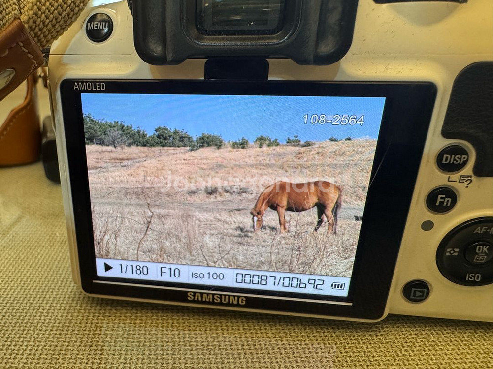 삼성 미러리스 디카 NX110 + 18-55렌즈--5