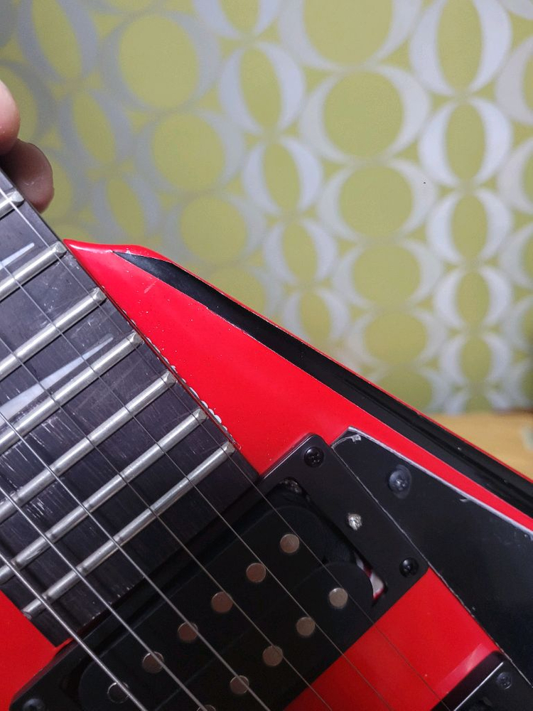 한시적 급처/내용필독) 브이형 일렉기타 노브랜드 rr타--3