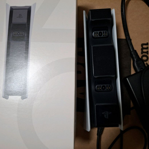 PS5 듀얼센스 충전 거치대
