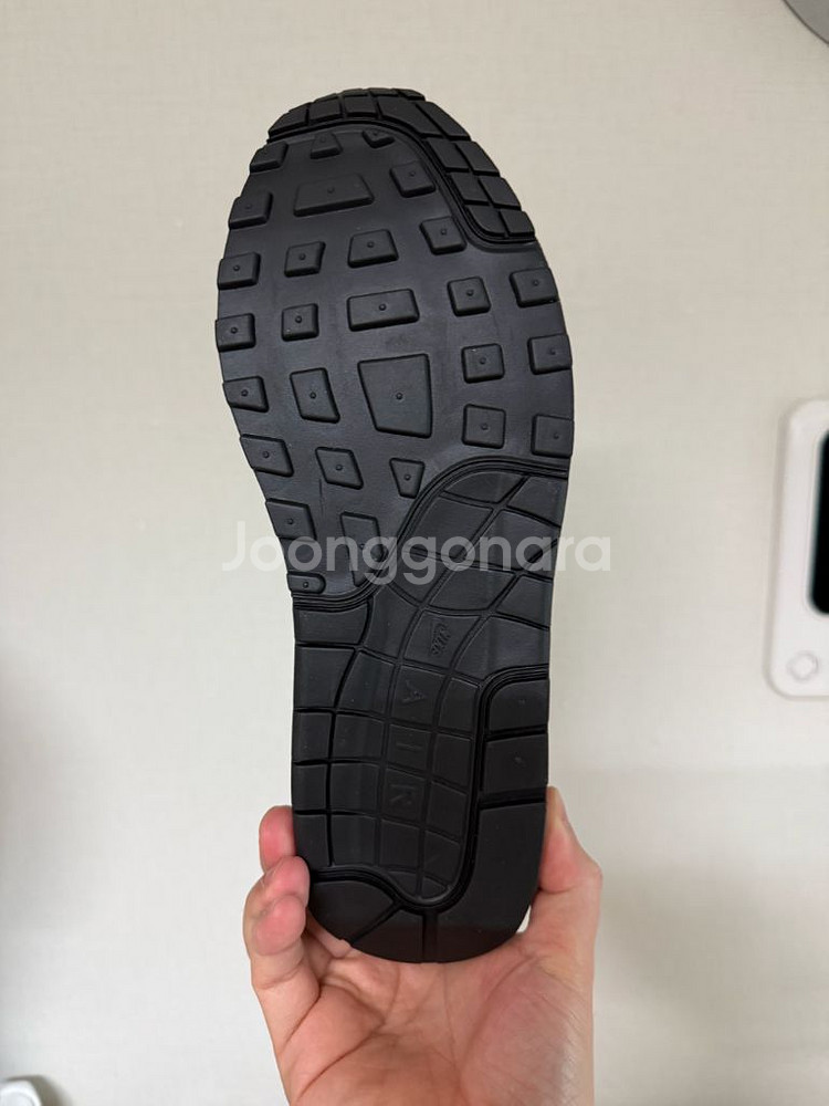 나이키x슈프림 에어맥스1 87 블랙 285 새상품--5