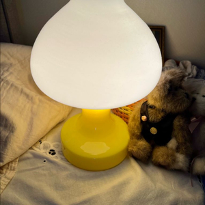 영국 빈티지 무라노 테이블 조명 (Murano Lamp