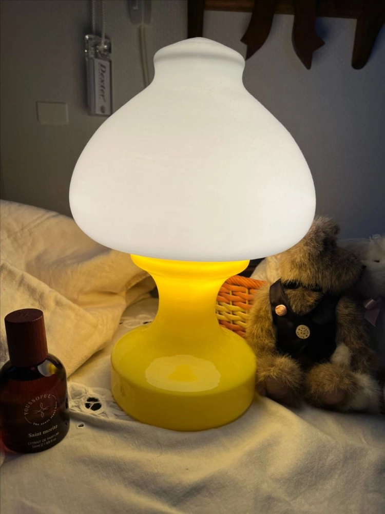 영국 빈티지 무라노 테이블 조명 (Murano Lamp 이미지