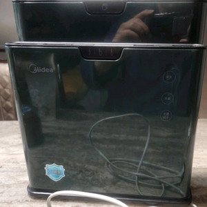 MIDEA 칼.도마.젓가락 UV살균기