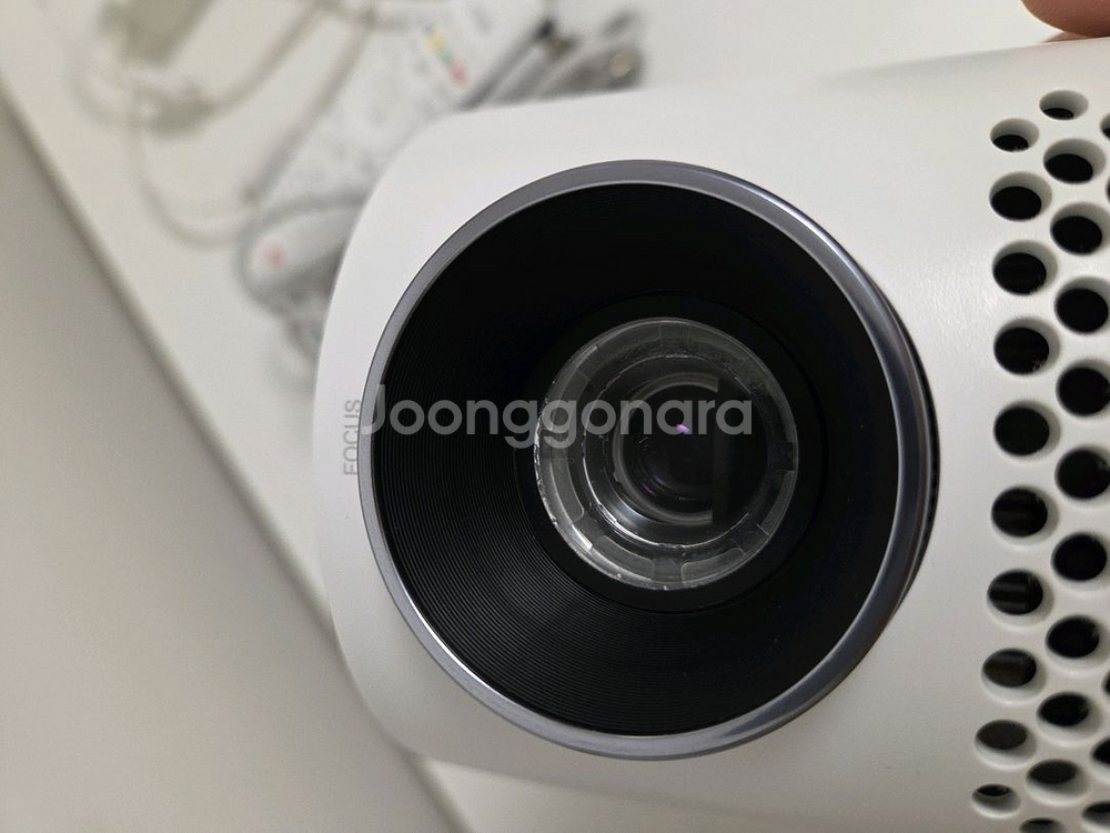 LG HF80JA 빔프로젝터--1
