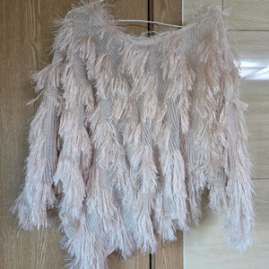 새상품ㅡ2가지 수술 니트장식 상품