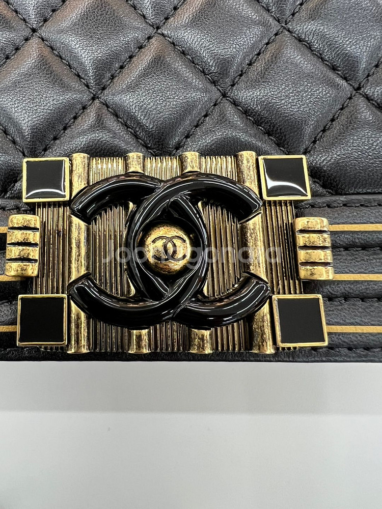 [중고명품 럭스올 울산점]샤넬 보이백 시즌백 금장체인--9