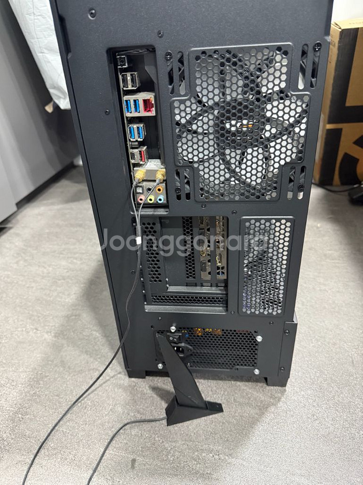 PC 본체 판매 (사양확인) i7 7820X RTX 3--3