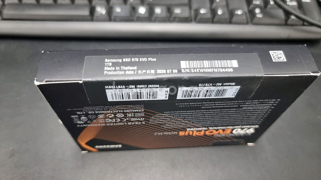 미개봉삼성 970 EVO Plus SSD 1TB--1