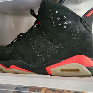 나이키 에어조던6 블랙 275팝니다