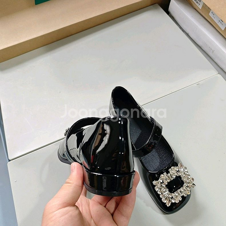 검정 에나멜 메리제인 슈즈 새상품 235--8