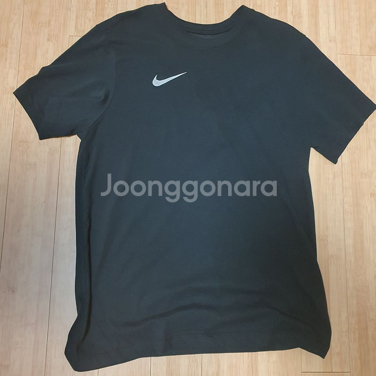 나이키 드라이핏 반팔 티셔츠 CW6952-010 이에요--0