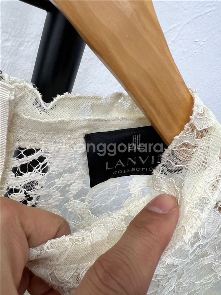 정품) 랑방 한섬 레이스 블라우스--6