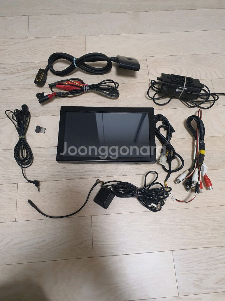 파인드라이브 8인치 네비게이션 BF500--0