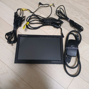 아이나비 8인치 네비게이션 M100