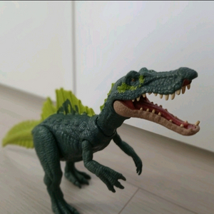 마텔 쥬라기월드 도미니언 이크티오베나토르