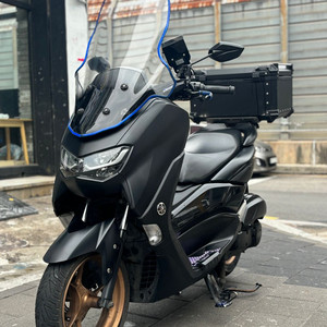 23년식 야마하 Nmax125 판매합니다 (알탑 세팅)