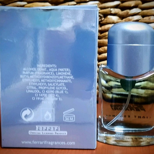 향수 페라리 라이트 에센스 40ml 정품