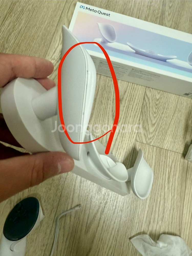메타 퀘스트3 128GB + 무선충전 도크 풀셋--3