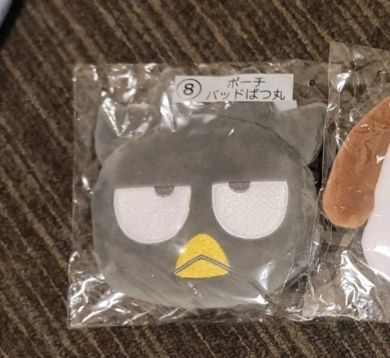 산리오 아타리쿠지 동전지갑 파우치 배드바츠마루