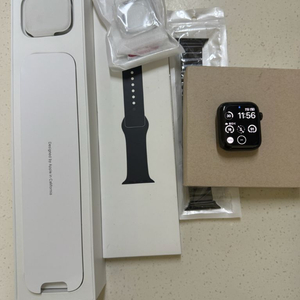 애플워치6 44mm티타늄 블랙팝니다
