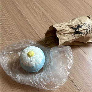 러쉬 배쓰밤