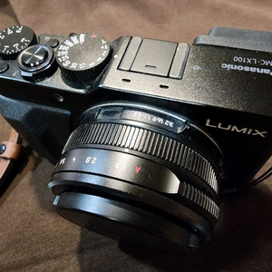 Panasonic Lumix DMC-LX100