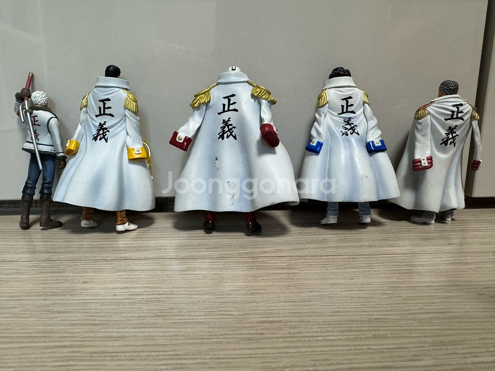 3대장 피규어(발판없음)--1