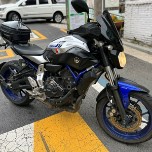 야마하 MT07 16년 풀옵션 판매합니다
