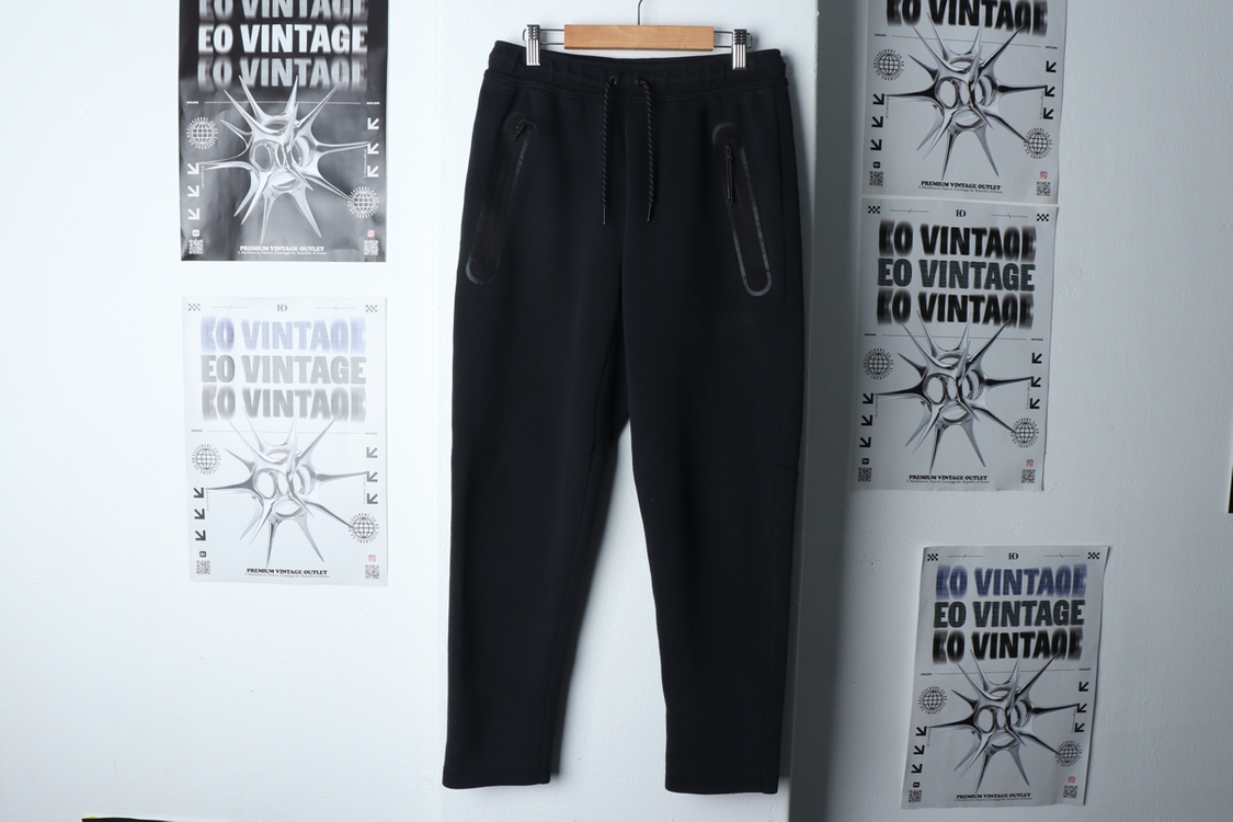 (S) 나이키 트레이닝복 바지 테크팩 블랙 한정판 이미지