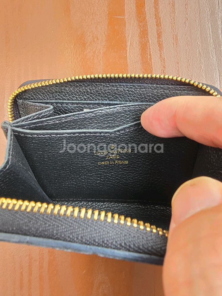(대구직거래)루이비통지피코인퍼스블랙앙프렝뜨지퍼동전지갑--1