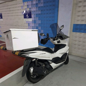 21년식 배달풀셋팅pcx 47750km cbs 네고x