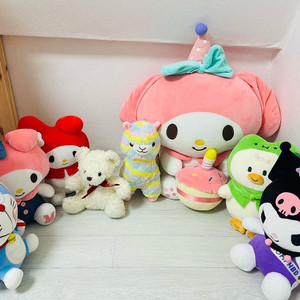 캐릭터 인형 모음(산리오, 도라이몽, 곰 등)