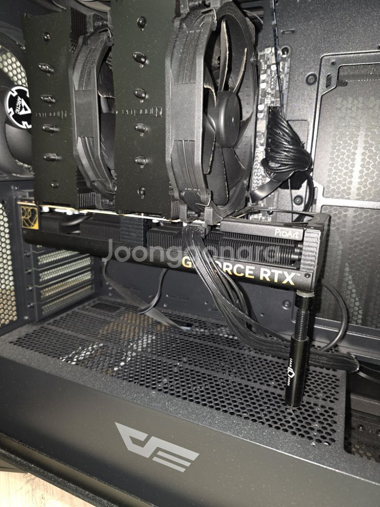 asus 4070ti super proart--0