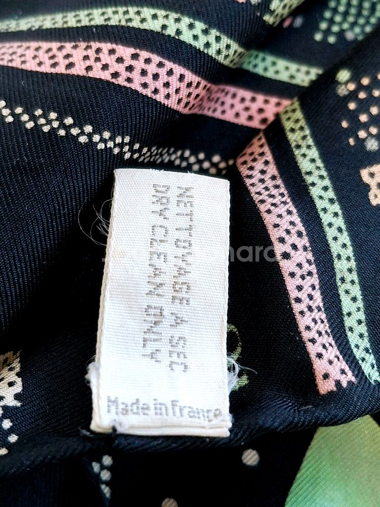 정품 크리스찬디올 실크스카프 빈티지 블랙 프랑스제조--3