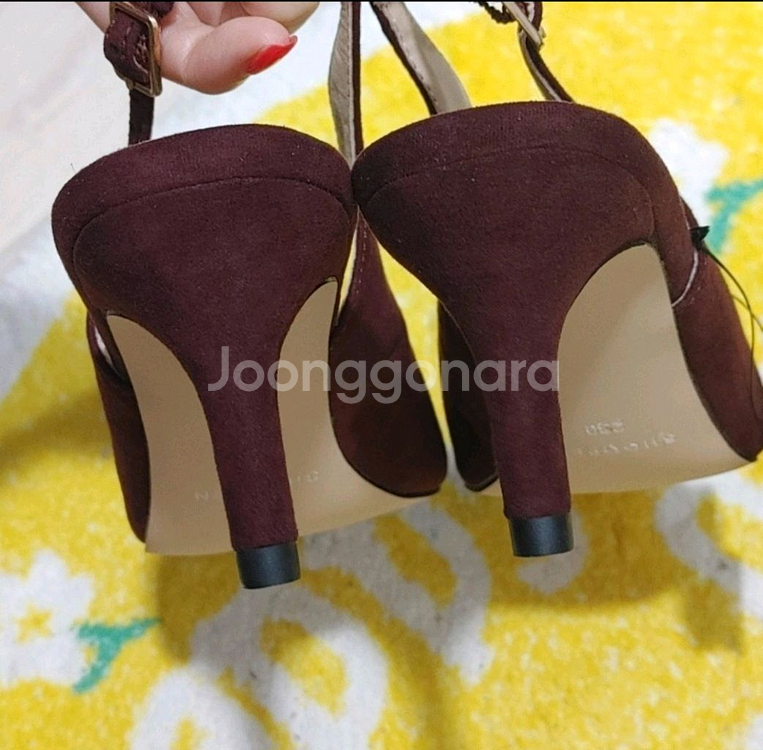 버건디슬링백.230.--2