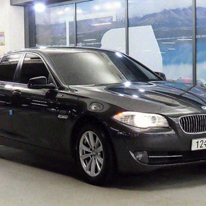 @앱전용특가 13년식 BMW 520D 연비최고