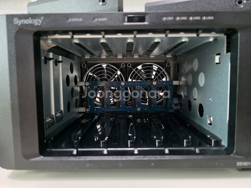 시놀로지 DS1621+ NAS--7