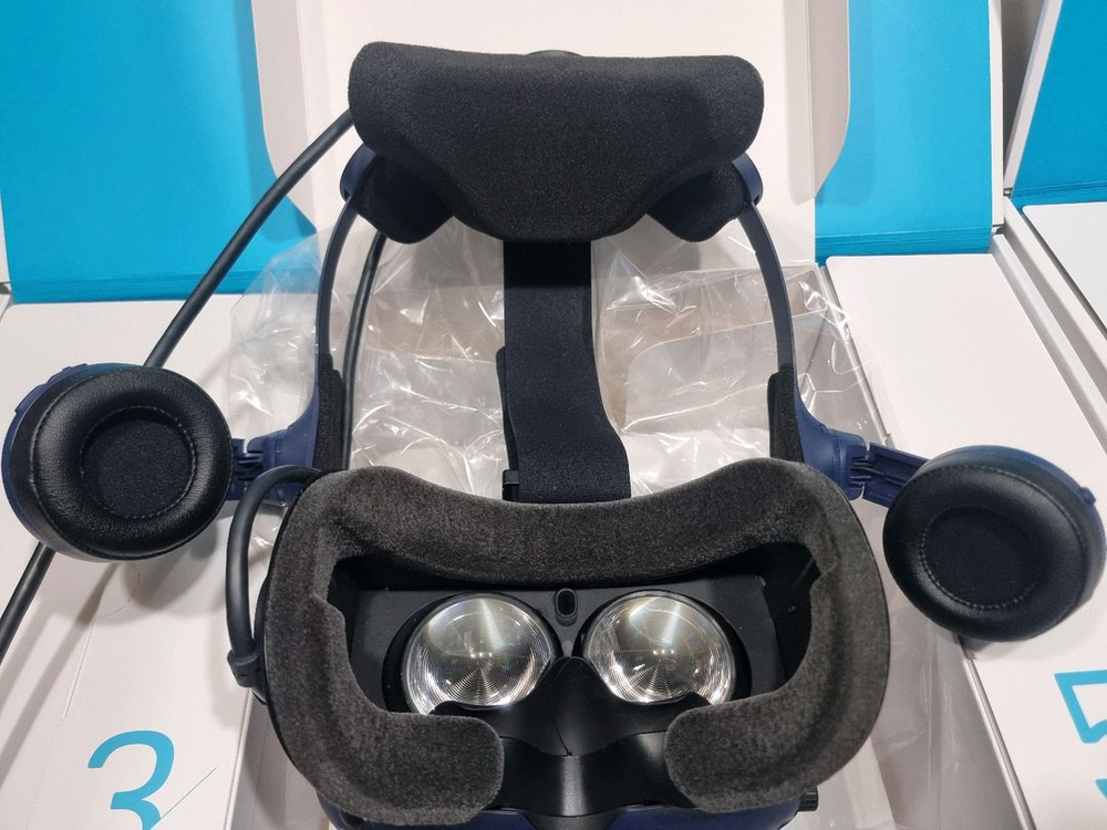 바이브 프로 풀킷 거의 새상품 풀박스 vive pro--2