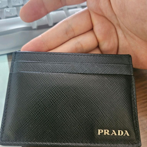 프라다 사피아노 카드지갑
