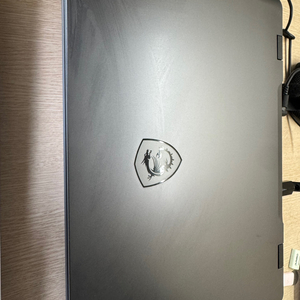 MSI Sword 16 HX B14 노트북