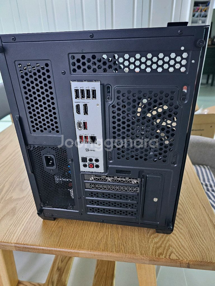 14400f 3060ti 고사양 컴퓨터 본체 팝니다.--2