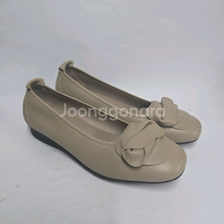 가이거 여성 플랫슈즈 255--0