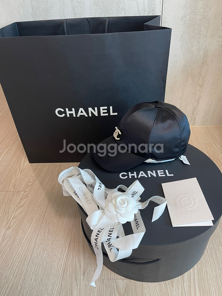 샤넬 CC 로고 진주 제니 볼캡--6