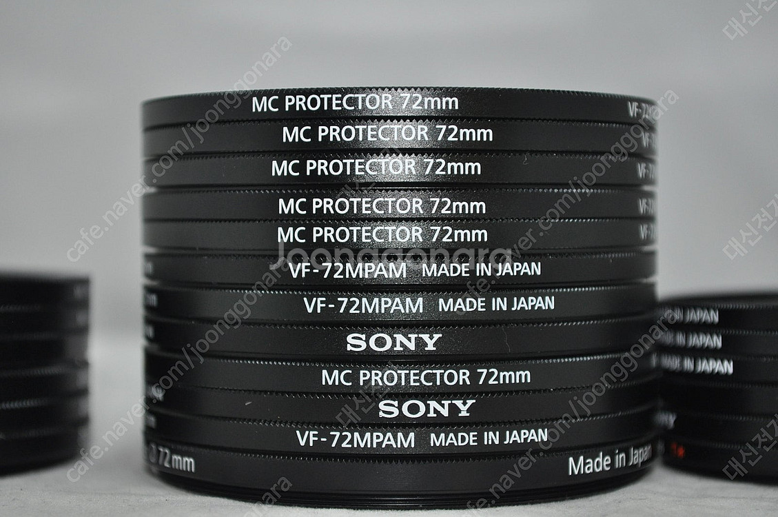 B+W.BW95mm.82mm.77mm.72mm.67mm.62mm.55mm.52mm49mm칼자이즈77.72.67.62...--7