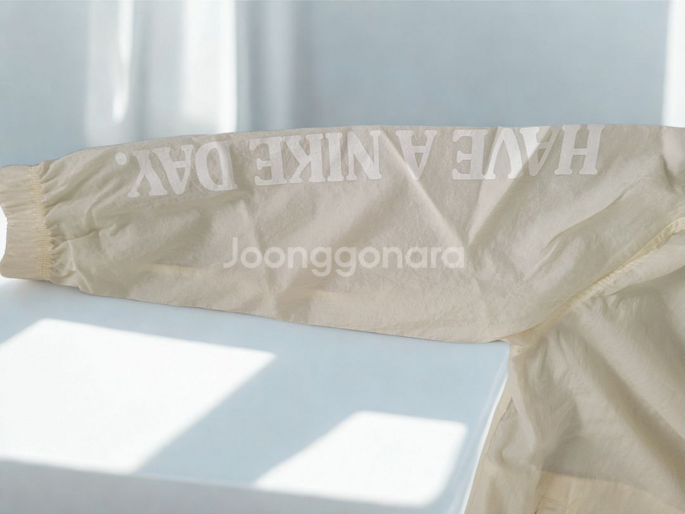 NIKE 정품 바람막이--2