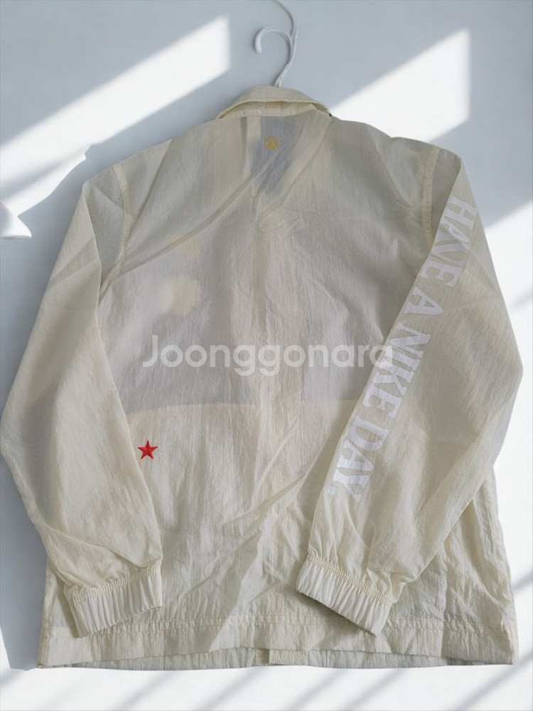 NIKE 정품 바람막이--1