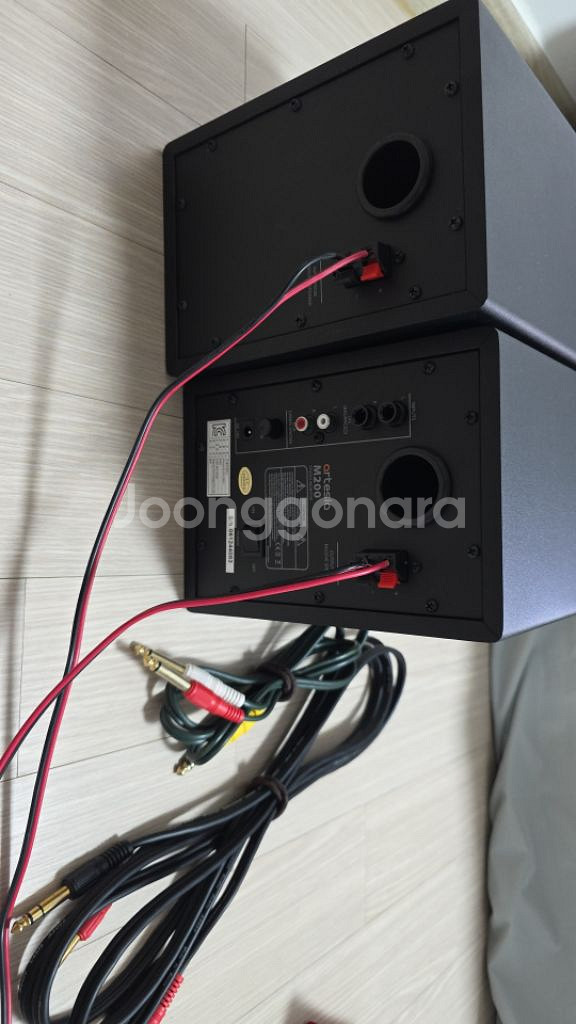 모니터스피커 Artesia m200--1